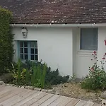 La Maisonnette Bleue Vakantiehuis Nerville-la-Foret
