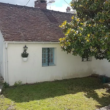 La Maisonnette Bleue Feriehus Nerville-la-Foret
